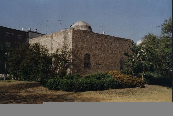 صورة لقرية المنشيه - فلسطين: : مسجد المنشية-2002