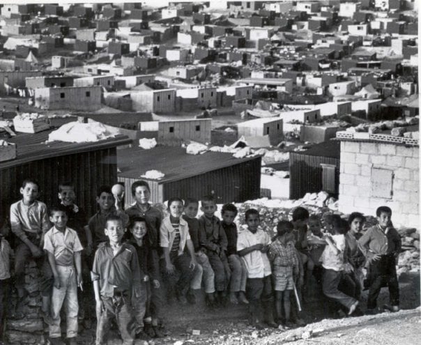 صورة لمخيم مخيم الدهيشه - فلسطين: : اطفال مخيم الدهيشة عام 59