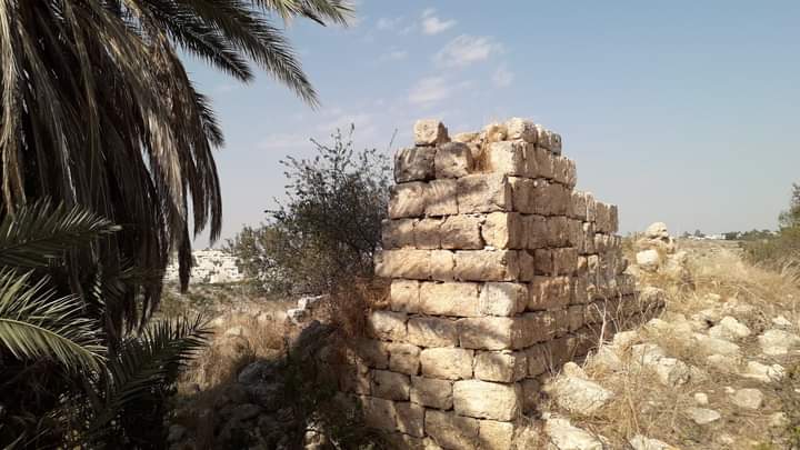 Picture for al-Buwayra, Khirbat Village - Palestine: : انقاض احد البيوت المدمرة